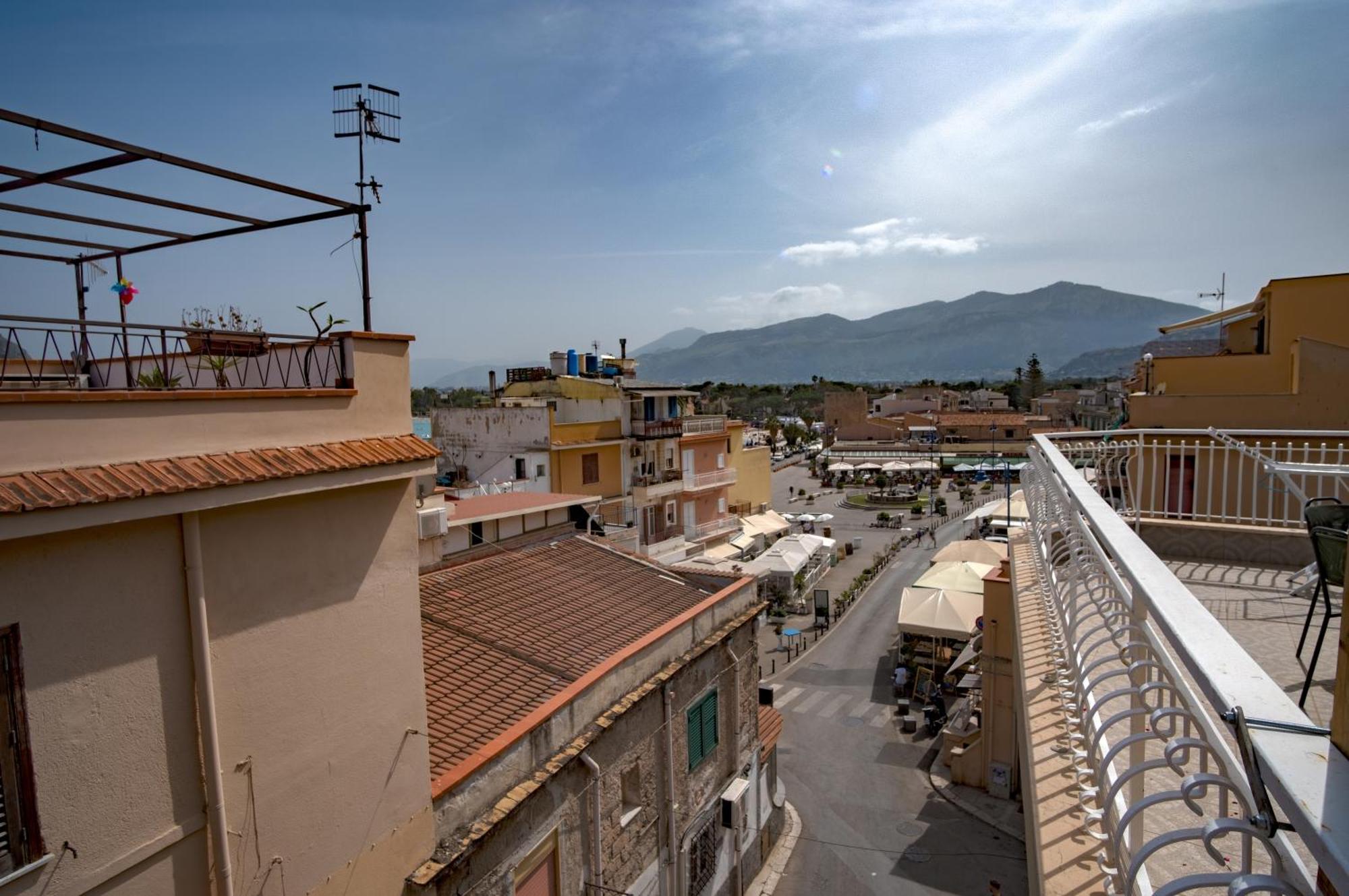 Apartament Mondello Sunsea House Zewnętrze zdjęcie