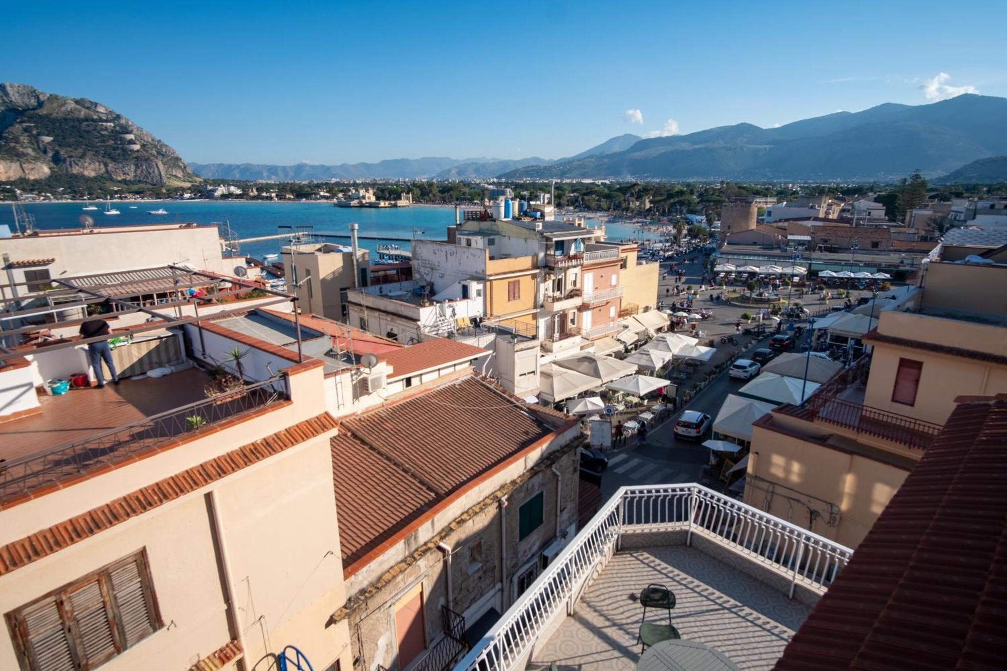Apartament Mondello Sunsea House Zewnętrze zdjęcie